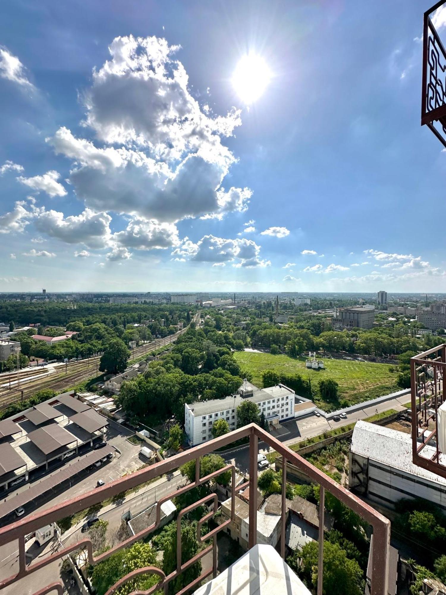 City Rooms Apartments Odesa Exterior photo